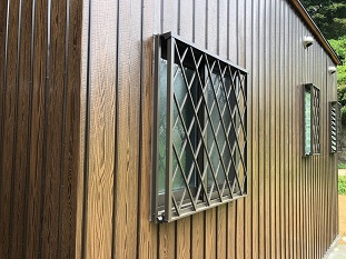 サッシ廻りシーリング処理